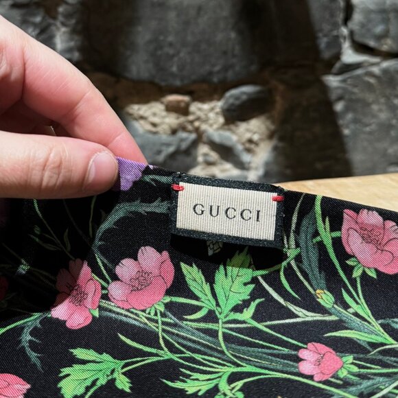 Gucci Black Flora Print Silk Neck Bow Scarf - Picture 5 of 6